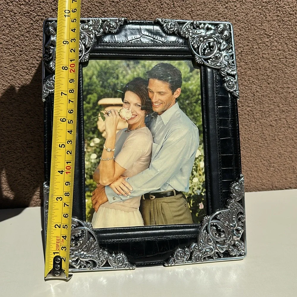 RARE Brighton Elegant Black Leather Silver Photo Frame 8”x10” -holds 5”x7” photo